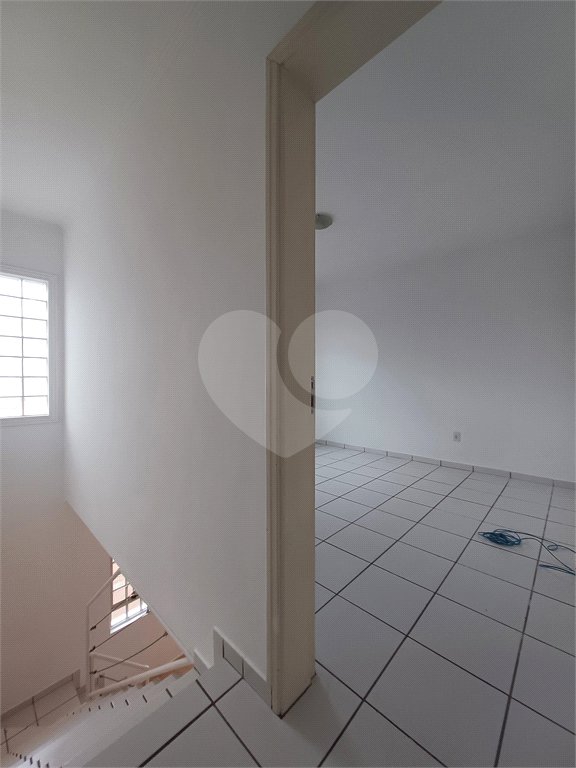 Sobrado à venda com 2 quartos em Jardim Ana Maria, Sorocaba, SP