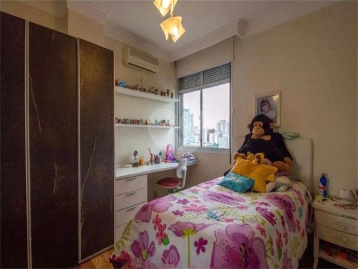 Apartamento à venda com 3 quartos, sendo 2 suítes, em Campo Belo, São Paulo, SP