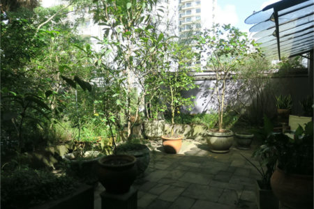 Casa Térrea à venda com 2 suítes em Real Parque, São Paulo, SP