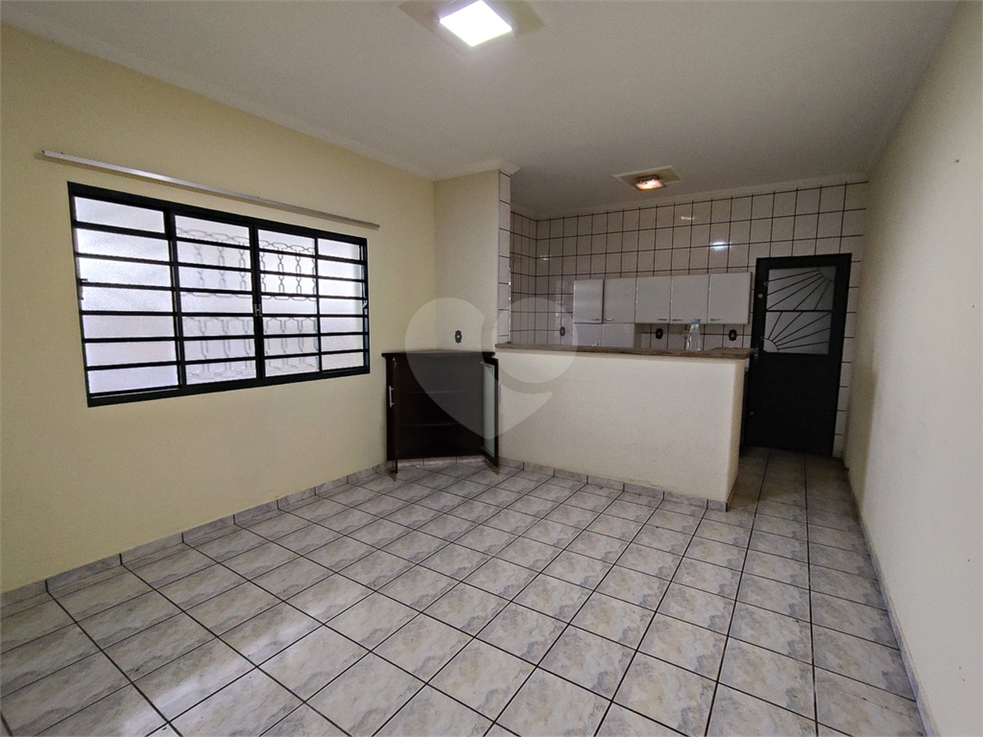 Casa para alugar com 4 quartos, sendo 1 suíte, em Vila Judite, Itapetininga, SP