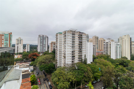 Duplex à venda com 4 quartos, sendo 3 suítes, em Campo Belo, São Paulo, SP
