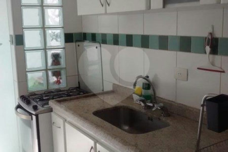 Apartamento à venda com 2 quartos em Jardim Ester, São Paulo, SP