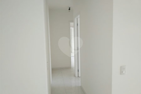 Apartamento para alugar com 2 quartos em Vila Anastácio, São Paulo, SP
