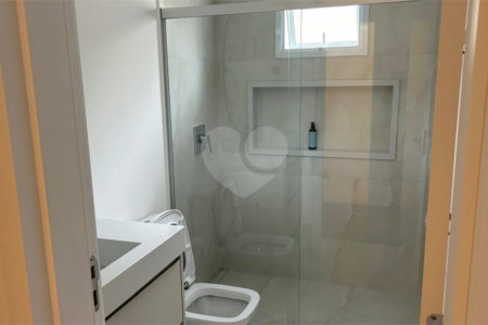 Casa à venda com 5 quartos, sendo 4 suítes,  no condomínio Residencial Vila do Itamaraca, Valinhos - SP