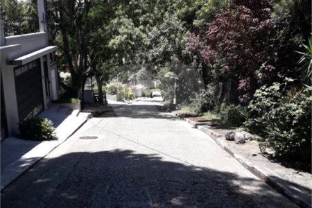 Casa Térrea à venda com 3 quartos, sendo 1 suíte, em Jardim Ibiratiba, São Paulo, SP