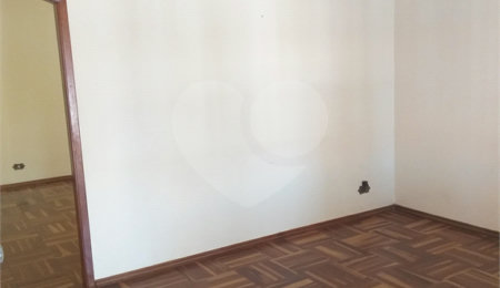 Casa à venda com 3 quartos, sendo 1 suíte,  em Santa Rosa, Vinhedo, SP