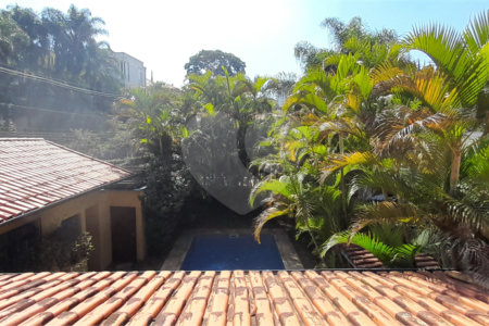 Sobrado à venda com 4 suítes em Real Parque, São Paulo, SP