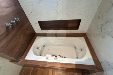 Apartamento à venda com 2 suítes em Parque do Morumbi, São Paulo, SP
