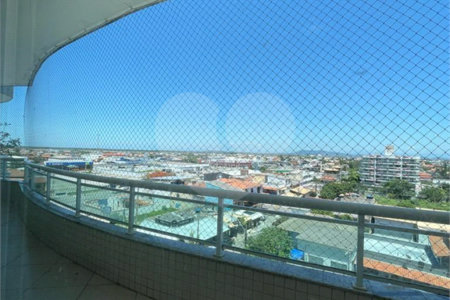 Cobertura à venda com 3 suítes em Braga, Cabo Frio, RJ