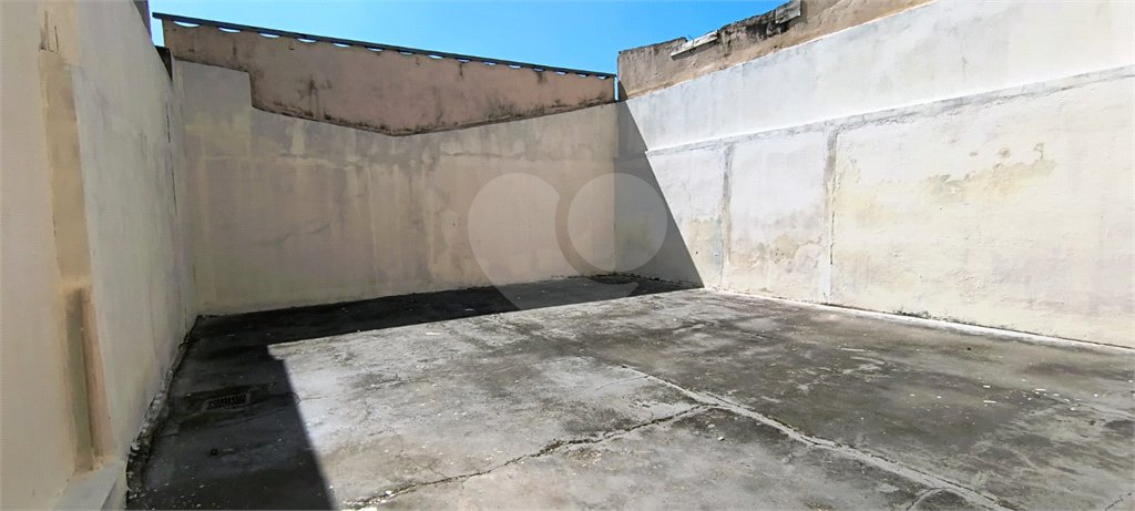 Sobrado à venda com 3 quartos, sendo 2 suítes, em Jardim Ivana, São Paulo, SP
