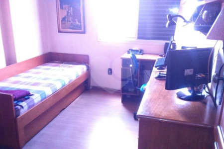 Apartamento à venda com 3 quartos, sendo 1 suíte, em Lapa, São Paulo, SP