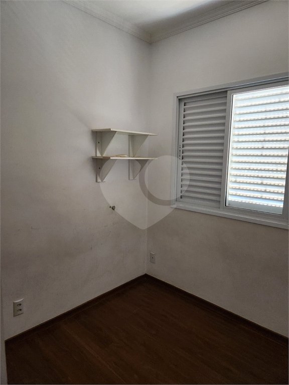 Apartamento à venda com 3 quartos, sendo 1 suíte, em Jardim dos Manacás, Araraquara, SP