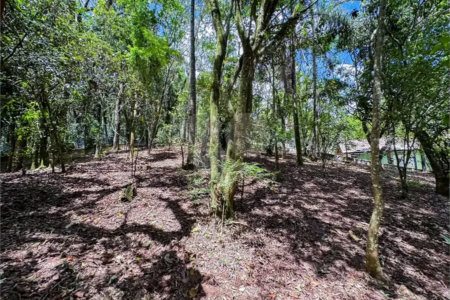 Casa á venda em condominio em Caieiras SP