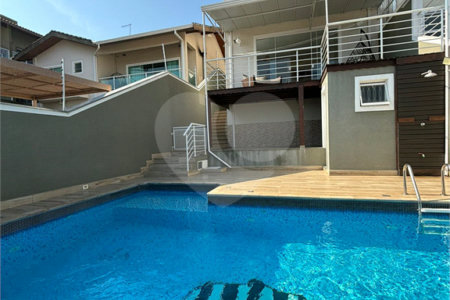 Casa à venda com 3 quartos, sendo 1 suíte, em Jardim Paulista, Atibaia, SP