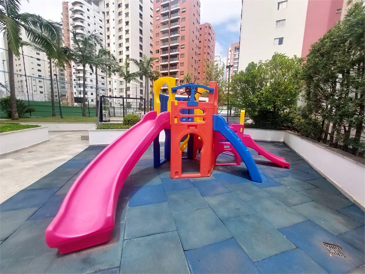Apartamento à venda com 4 quartos, sendo 1 suíte, em Vila Leopoldina, São Paulo, SP