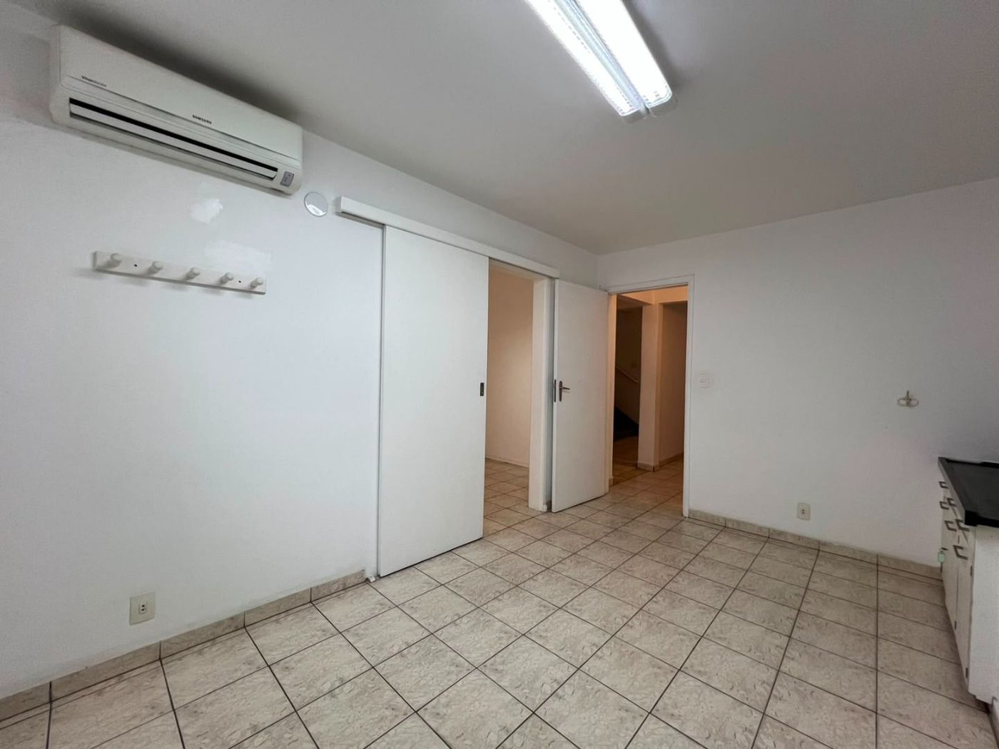 Casa para alugar, 305 m² por R$ 31.379,07 - Boqueirão - Santos/SP