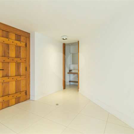 Apartamento à venda com 4 quartos, sendo 3 suítes, em Campo Belo, São Paulo, SP