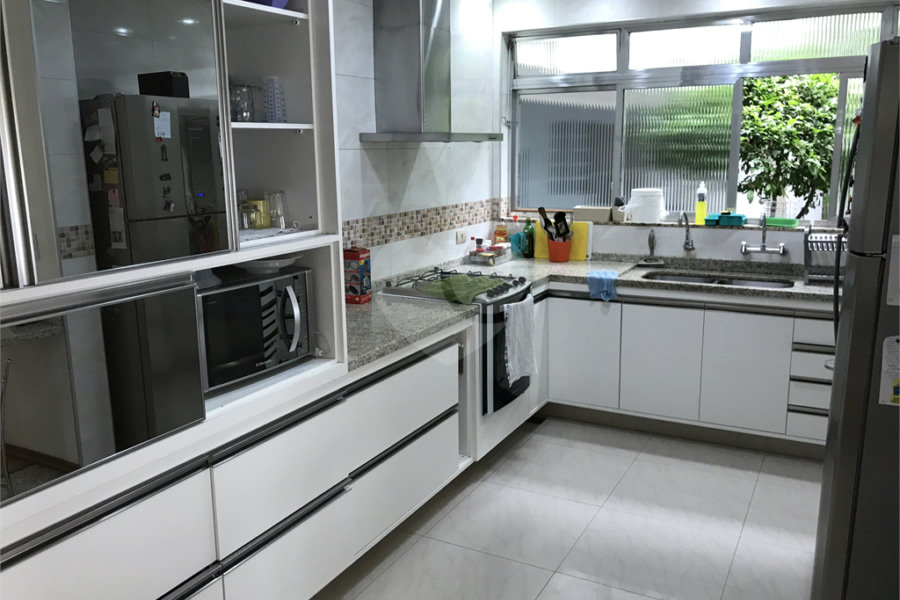 Casa à venda com 3 suítes em Tremembé, São Paulo, SP