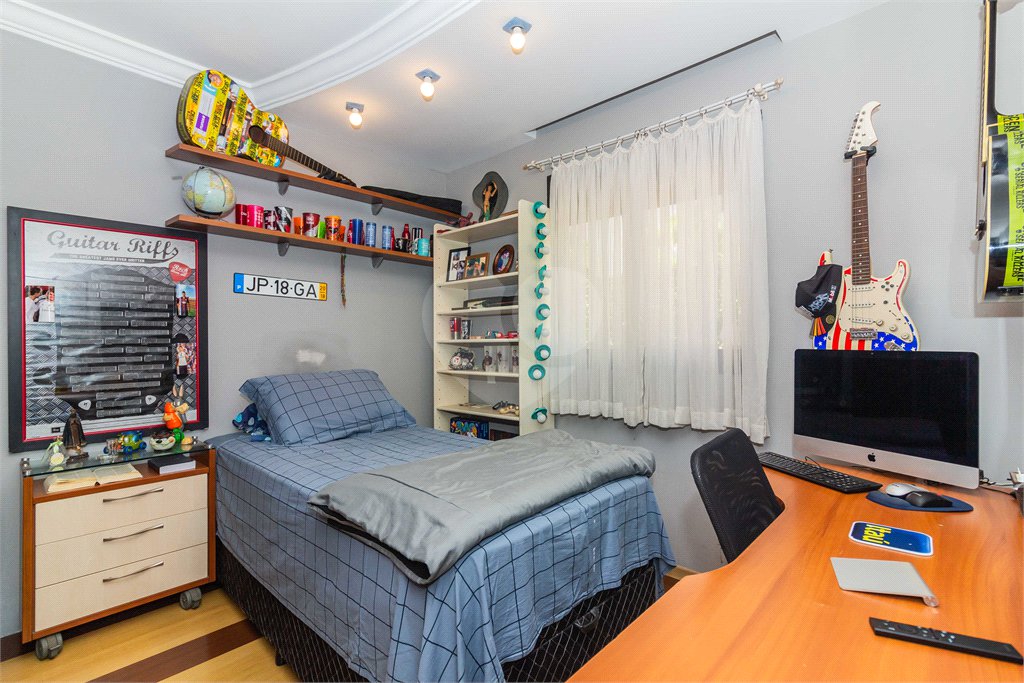 Apartamento à venda com 3 quartos, sendo 1 suíte, em Vila Guarani, São Paulo, SP