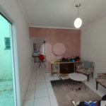Casa à venda com 2 quartos, sendo 1 suíte, em Jardim Fogaça, Itapetininga, SP