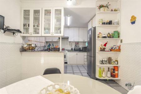 Casa à venda com 3 quartos, sendo 1 suíte, em Vila Leopoldina, São Paulo, SP