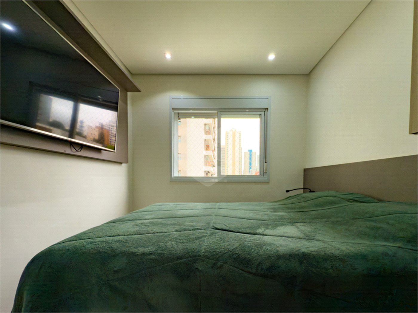 Apartamento à venda com 2 quartos, sendo 1 suíte, em Jardim Prudência, São Paulo, SP