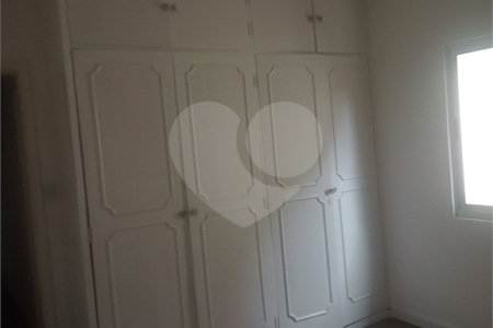 Casa de Vila à venda com 4 quartos, sendo 1 suíte, em Vila Olímpia, São Paulo, SP