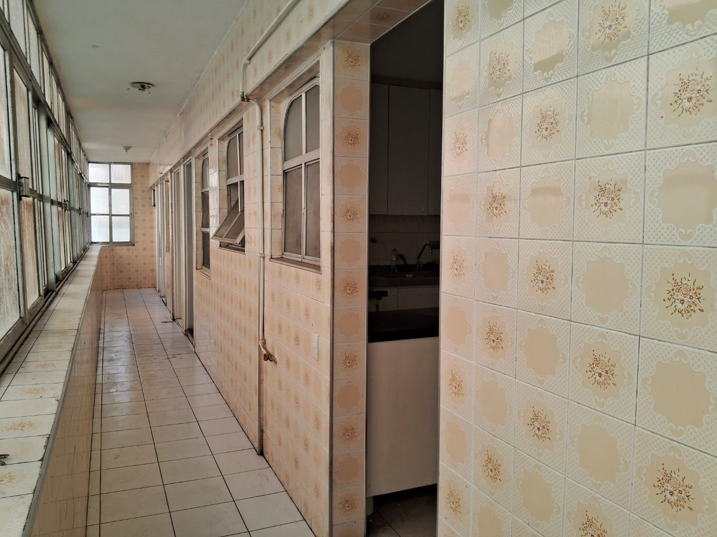 Cobertura com 3 dormitórios, 231 m² - venda por R$ 1.950.000,00 ou aluguel por R$ 10.000,00/mês - Ponta da Praia - Santos/SP