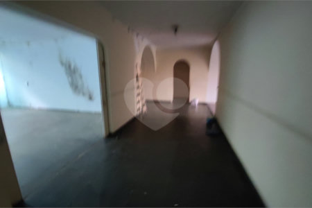 Casa Térrea à venda com 5 quartos, sendo 2 suítes, em Chácara Monte Alegre, São Paulo, SP