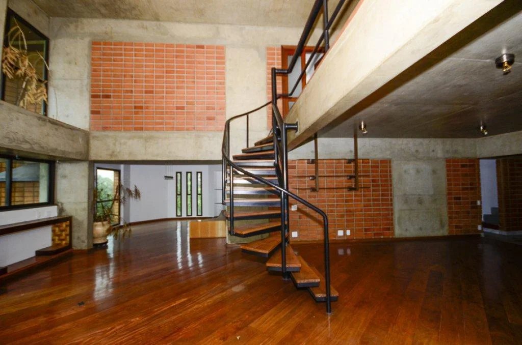 Apartamento à venda com 4 quartos, sendo 2 suítes,  em Paraíso do Morumbi, São Paulo, SP