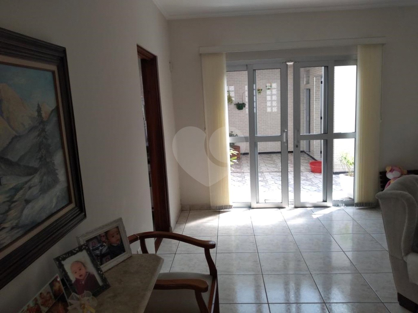Casa à venda com 3 quartos, sendo 2 suítes, em Vila Dom Pedro I, São Paulo, SP