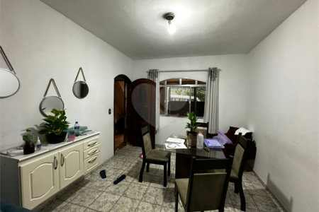 Casa à venda com 2 quartos, sendo 1 suíte, em Jardim Nova Poá, Poá, SP