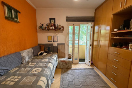 Casa à venda com 2 suítes no condomínio Village Palmas, São Paulo - SP