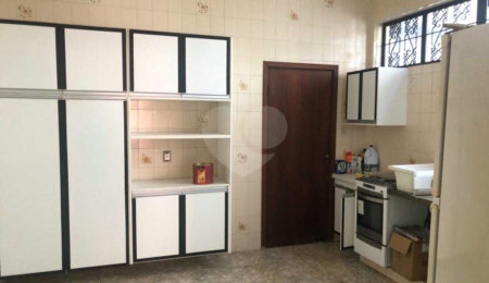 Sobrado à venda ou para alugar com 5 quartos, sendo 3 suítes, em Vila Independência, Sorocaba, SP