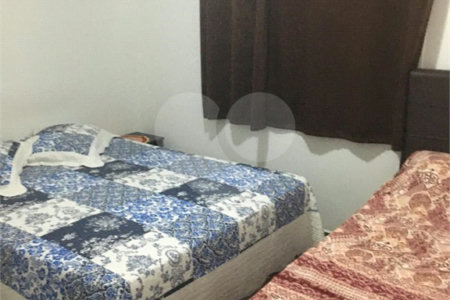 Casa à venda com 2 quartos no condomínio Vila Del Rey, Sorocaba - SP