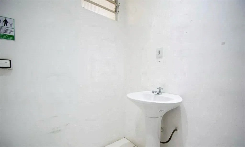 Apartamento à venda com 3 quartos, sendo 1 suíte, em Pinheiros, São Paulo, SP