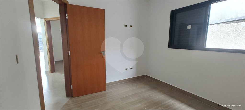 Casa Térrea à venda com 3 quartos, sendo 1 suíte,  em Nova Cerejeira, Atibaia, SP