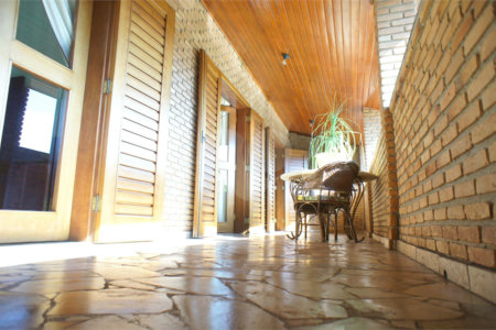 Casa à venda com 4 quartos, sendo 1 suíte,  em Vila Suissa, Mogi das Cruzes, SP