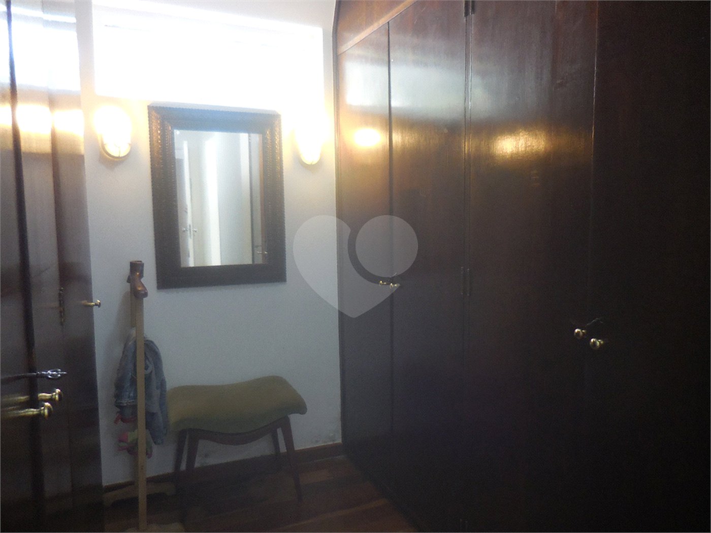 Casa à venda com 4 quartos, sendo 1 suíte,  em Interlagos, São Paulo, SP