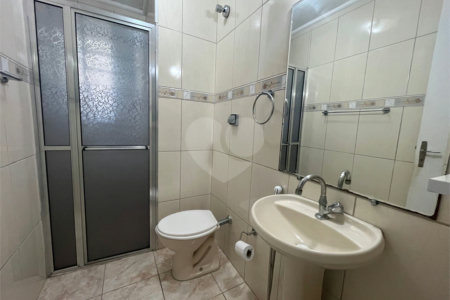Casa à venda com 4 quartos, sendo 3 suítes,  em Jardim Franca, São Paulo, SP