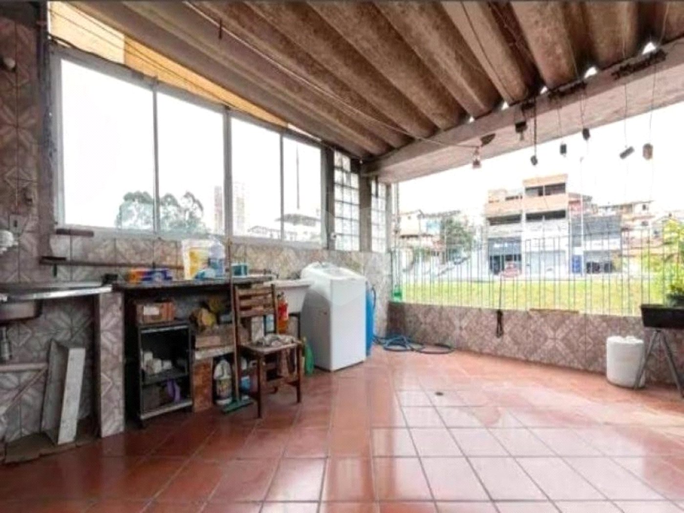 Casa à venda com 3 quartos, sendo 1 suíte, em Itaquera, São Paulo, SP