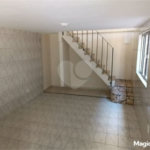 4 casas independentes em terreno de 245m² , à venda no Jardim Soares em Guainazes.