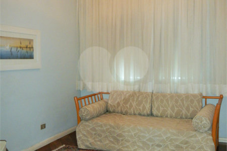 Apartamento à venda com 4 quartos, sendo 3 suítes, em Vila Mariana, São Paulo, SP