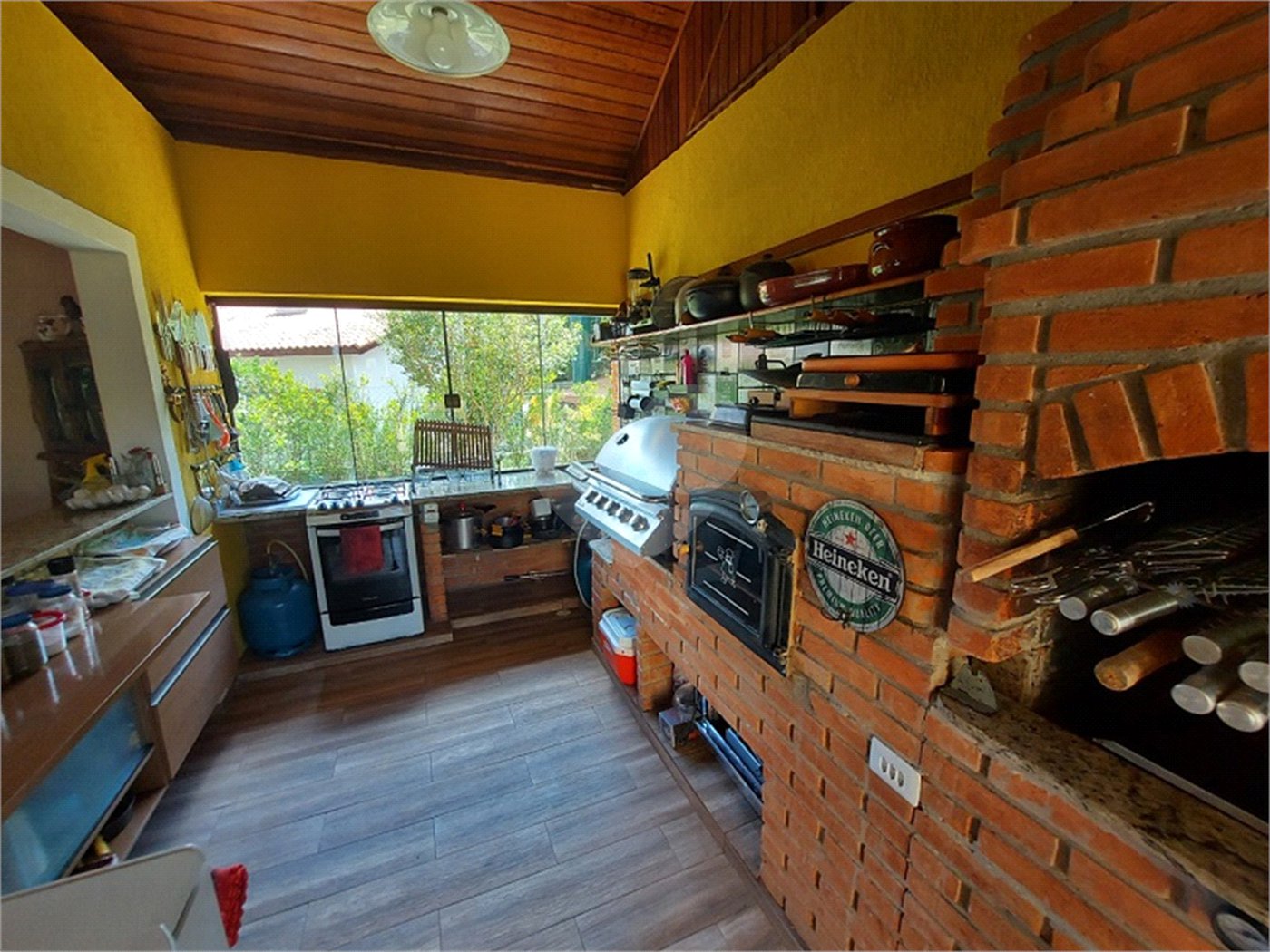 Casa à venda com 5 suítes em Canguera, São Roque, SP