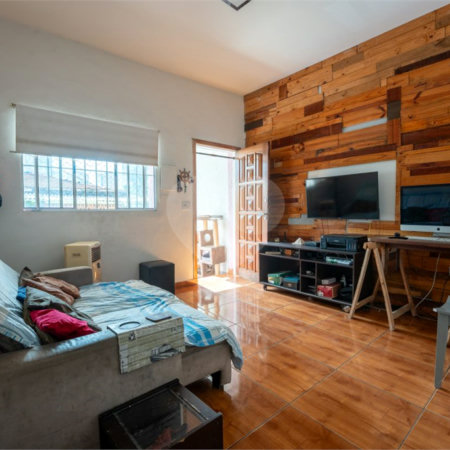 Casa de Vila à venda com 3 quartos, sendo 1 suíte, em Vila Pompéia, São Paulo, SP
