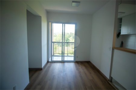 Apartamento para alugar com 2 quartos, sendo 1 suíte, em Chácaras Manão, Mairinque, SP