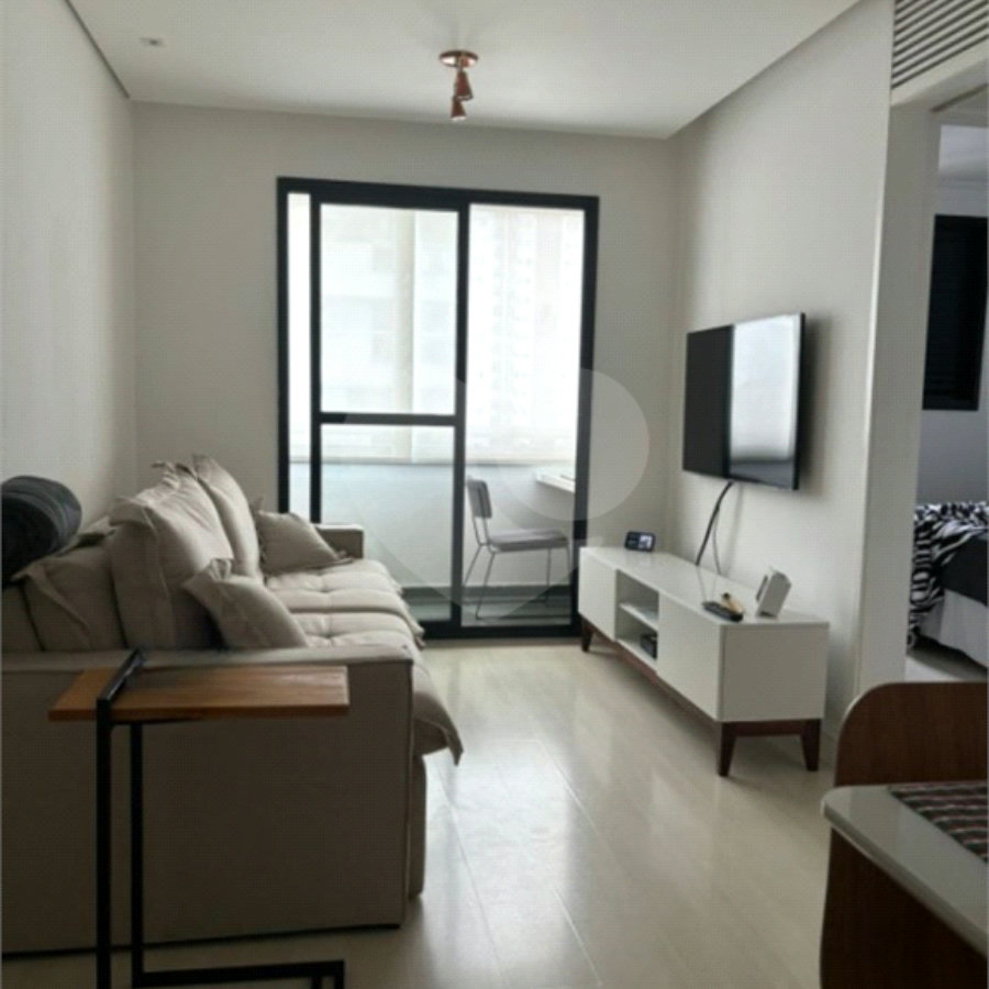 Apartamento à venda com 2 quartos em Vila Bertioga, São Paulo, SP
