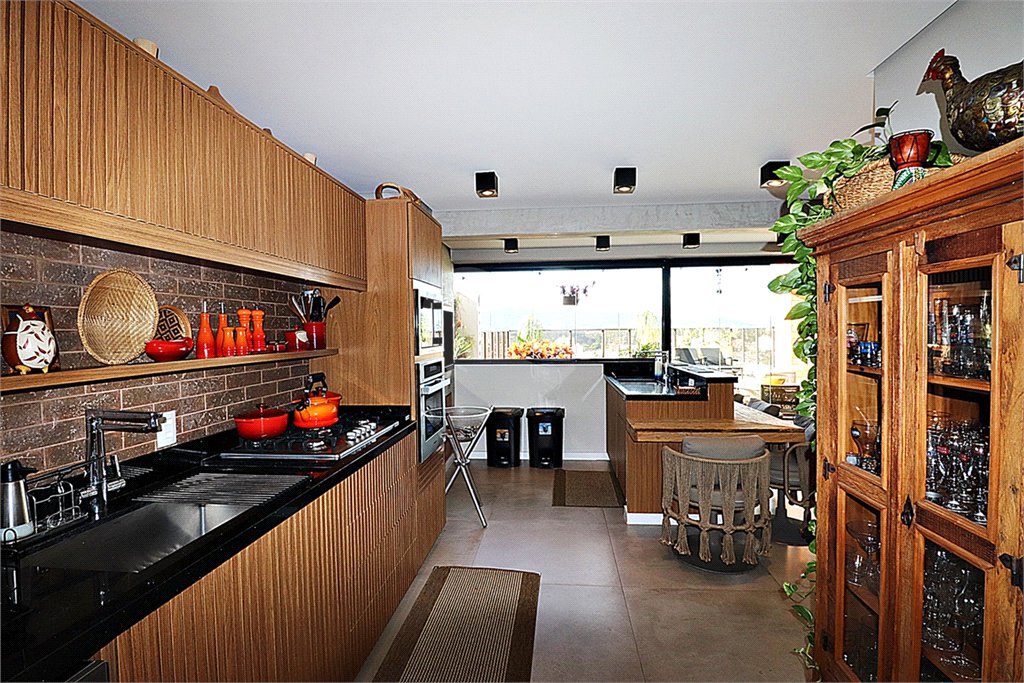 Apartamento à venda com 4 quartos, sendo 3 suítes, em Santana, São Paulo, SP