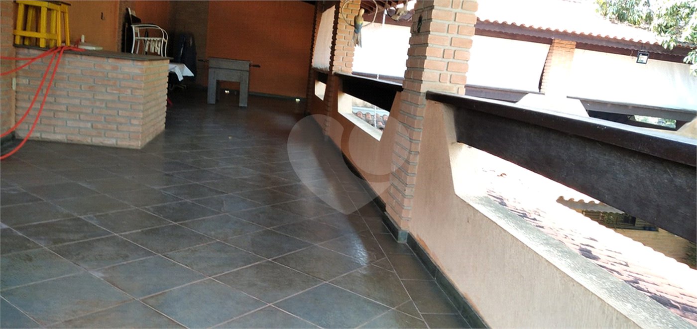 Chácara à venda com 2 quartos no Centro, Araçoiaba da Serra, SP