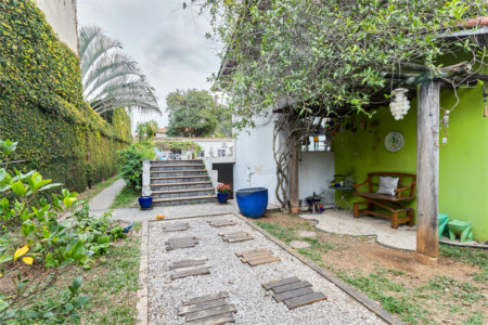 Casa à venda com 3 quartos, sendo 2 suítes,  em Alto da Boa Vista, São Paulo, SP